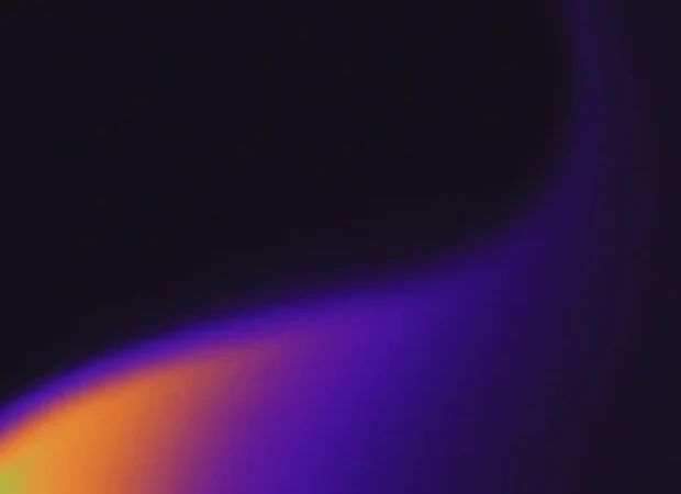 Ultraviolet and amber pigment field